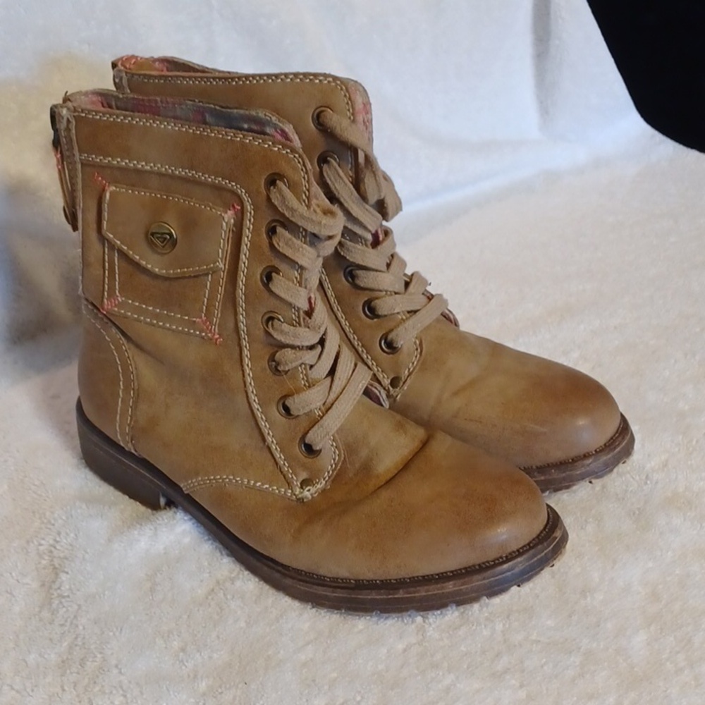 Roxy boots  women's size 5 ankle boots